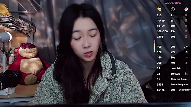 XueLi1902 live sex cam