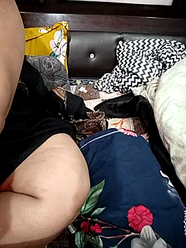 Lustyangelaunty's cam snapshot