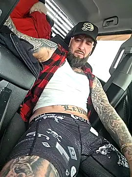 Beardedtattood live sex cam