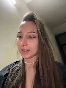 ICrazyOneIRL live sex cam