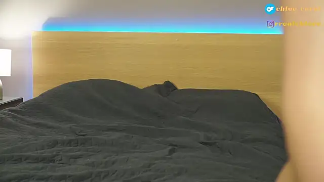 ChloeCoral live sex cam