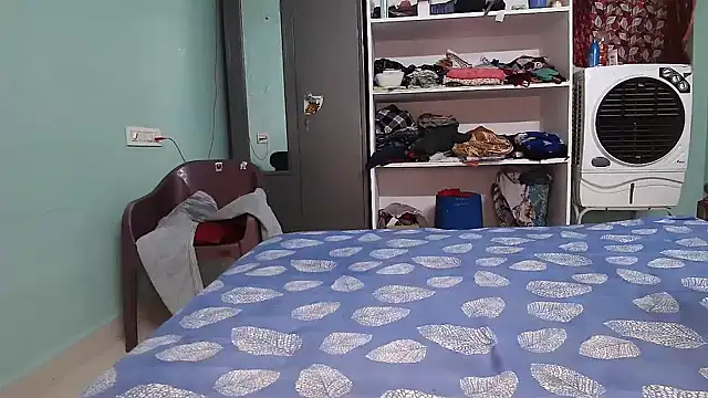 Honey__baby_'s cam snapshot