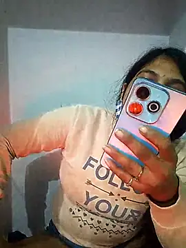 PG_girl_12th's cam snapshot