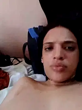 Ivybond_'s cam snapshot