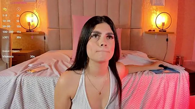 Amy-Saenz's cam snapshot