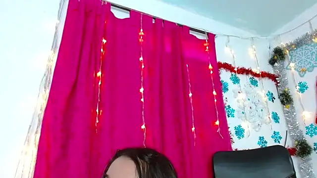 monica_little23's cam snapshot