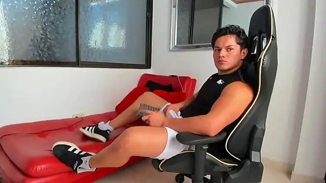 julian_wallace live sex cam