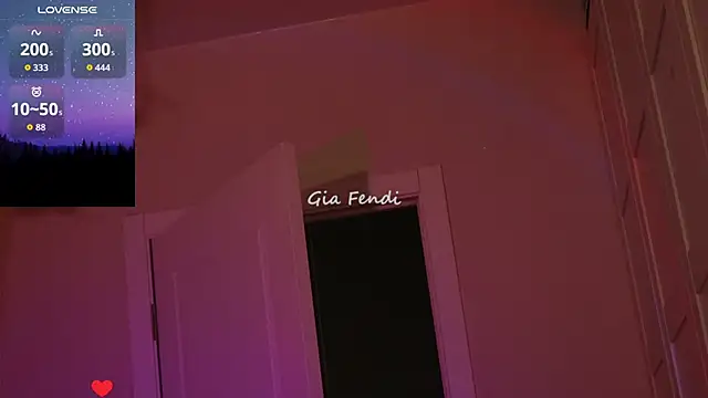 Gia_Fendi's cam snapshot