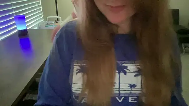 MollyJenson's cam snapshot