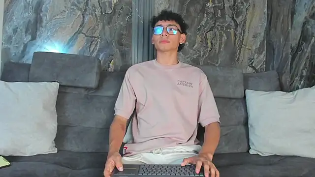 Daviid_laidd live sex cam