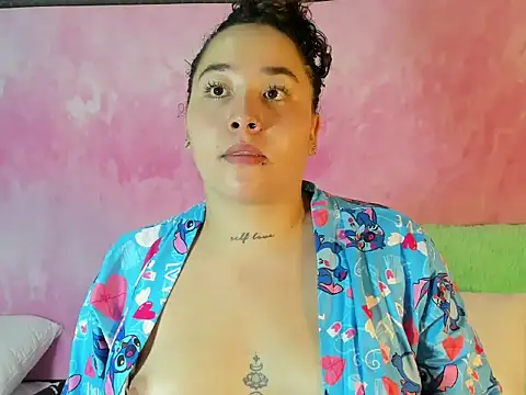 Ayla-marttinez's cam snapshot