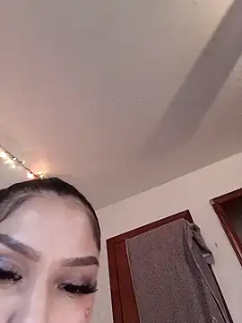 sexfantasy18's cam snapshot