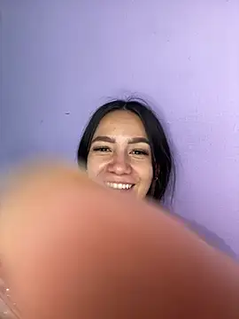 Marianahb-e's cam snapshot