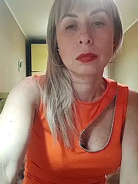 SelinaLovqx's cam snapshot