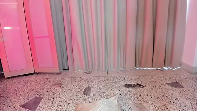 ReiAyanamy's cam snapshot