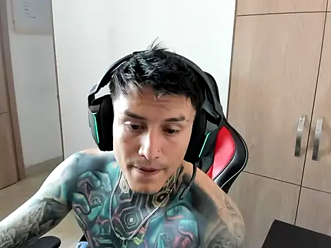 Chrissblack's cam snapshot