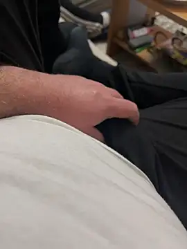 sweetiemale's cam snapshot