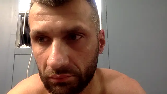 sexyhotstud12's cam snapshot