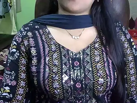 BengaliQueenStar live sex cam