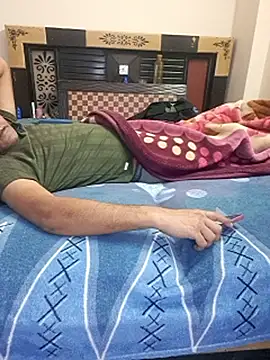 Cute-Zarina live sex cam