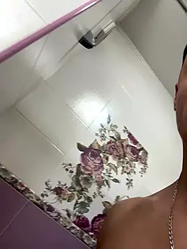 Merousexy282828 live sex cam