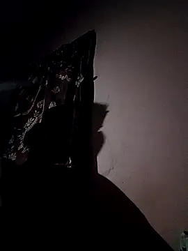 pujapujarrrr's cam snapshot