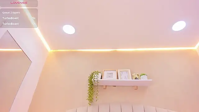 Mia_thompson_19 live sex cam