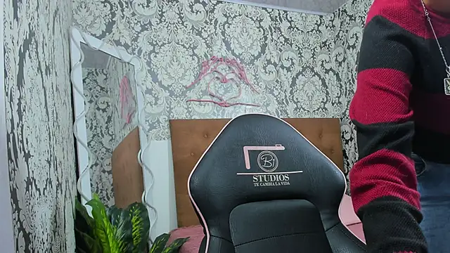 CHEERRY_TAY1's cam snapshot