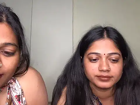 HoleyCoupon's cam snapshot