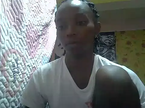 ElianeHot's cam snapshot