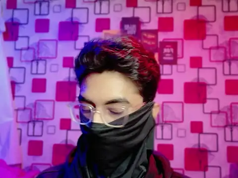 ChiseledCharm's cam snapshot