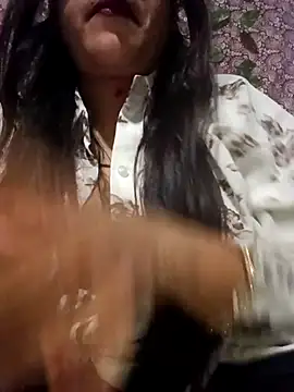 01Roshani's cam snapshot