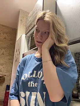 MaryHiggins's cam snapshot