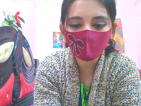 Silver_Queen07's cam snapshot