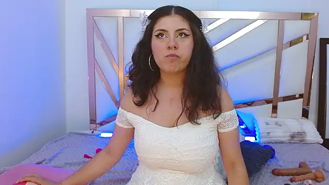 hannia_baileys's cam snapshot