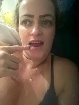 Alerquinasc live sex cam