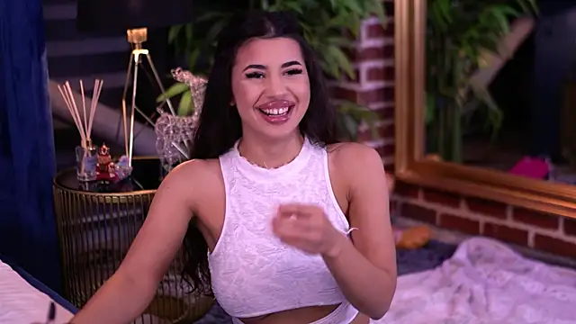 TanyaVonDe's cam snapshot