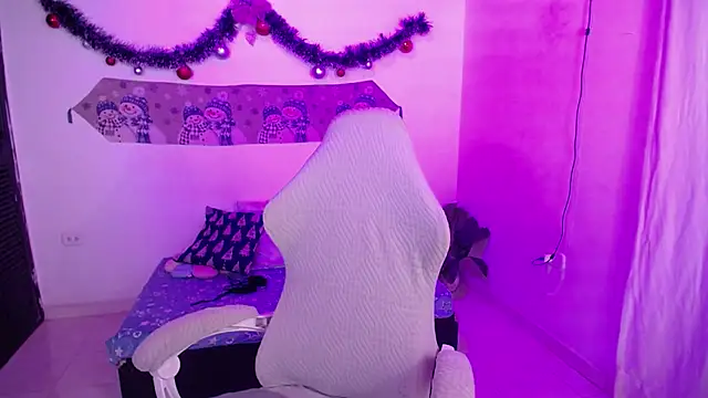 hubena_tg's cam snapshot