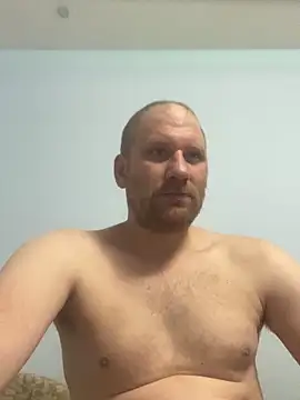 Krzysiekg123 live sex cam