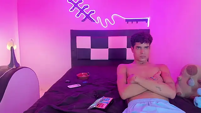 Lucky_boys__X's cam snapshot