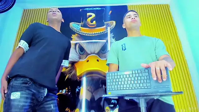 The_Boy_King's cam snapshot