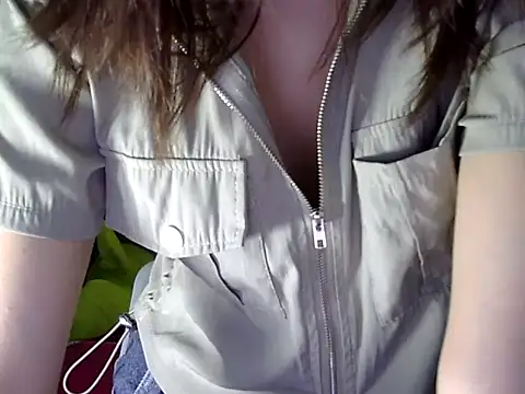 Chichi_86 live sex cam