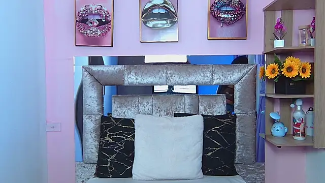 Vaioletcooper's cam snapshot