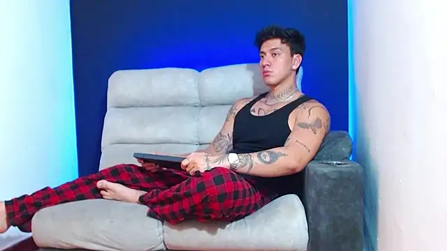 JUSTIN_FULLER1's cam snapshot