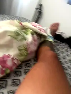 psilocibina22's cam snapshot