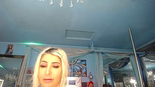 ADRIANNA_FOX live sex cam