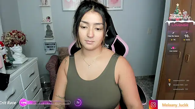 Melannyy_ live sex cam