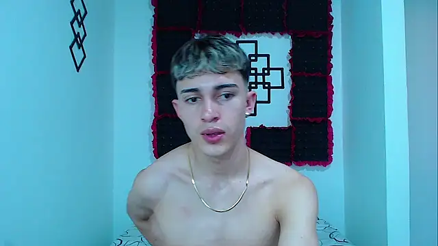 john_vichenso live sex cam