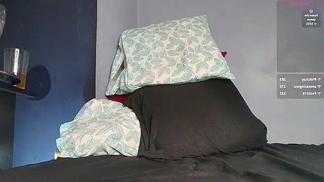 GingerMoon_ live sex cam