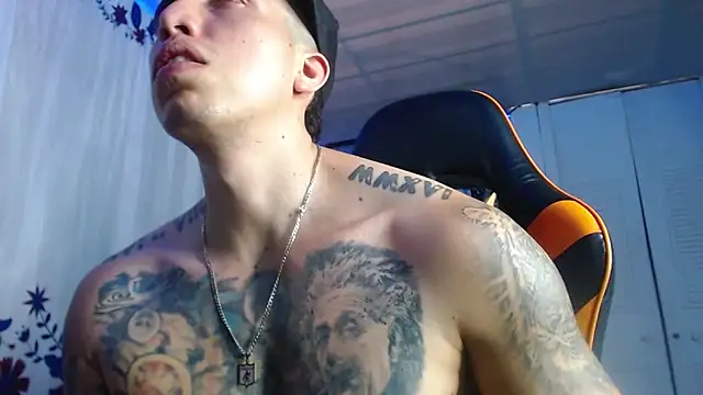 Adam_Hudsond live sex cam